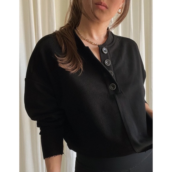 Kanzler Tops - ELLA SWEATSHIRT — In Black